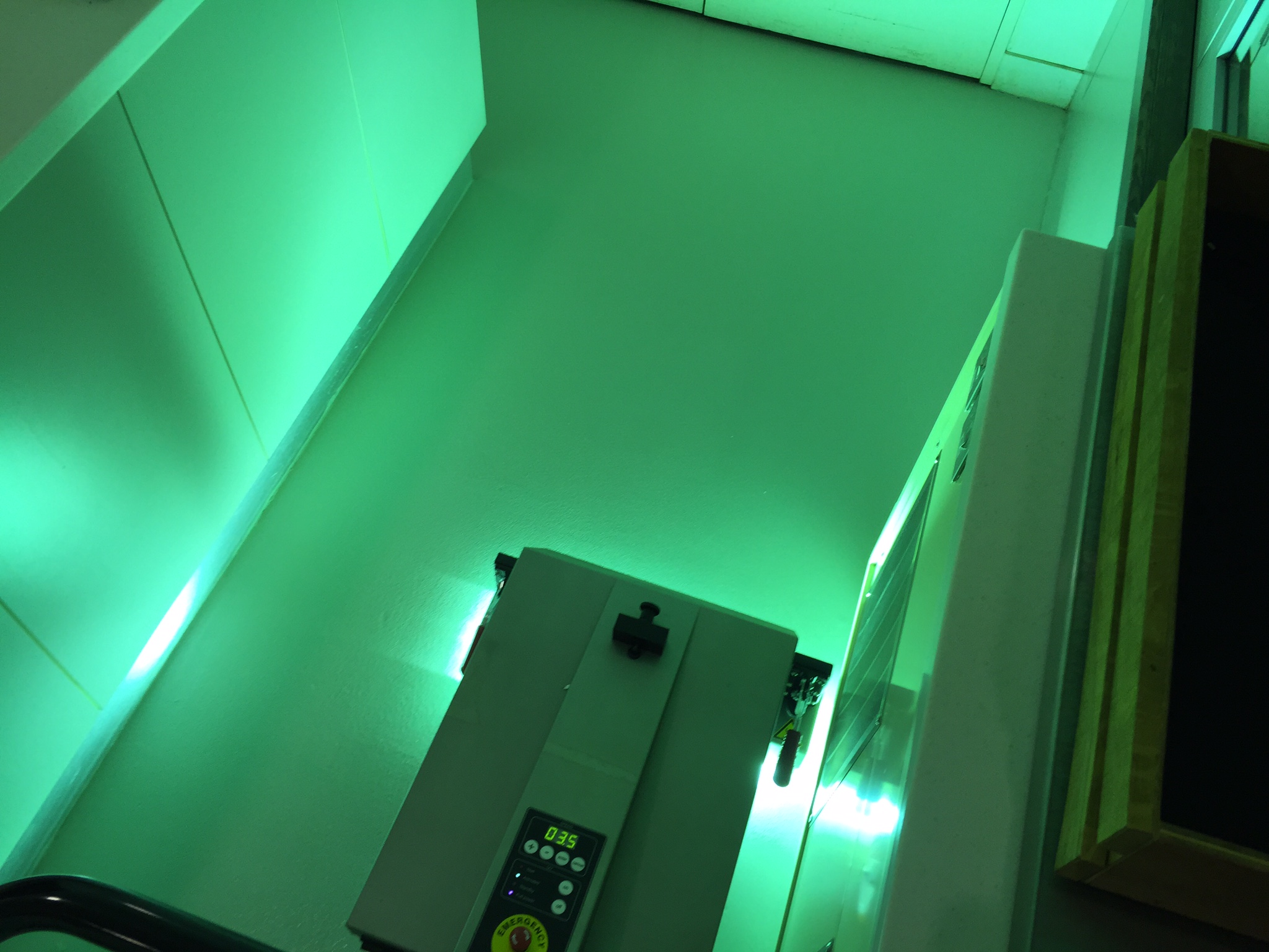 UV Rapid Cure Floor Sealer DecoRad